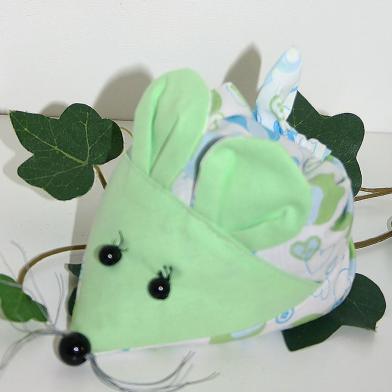 Traubenkernmaus, Traubenkernkissen, Handarbeit, Traubenkerne