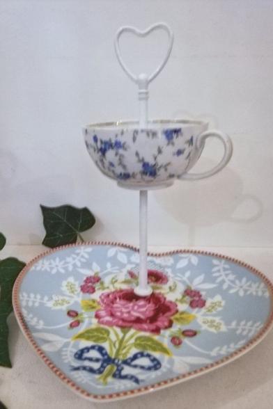 Etagère, Dekoration Tisch, Bisquitschale, Teller, Vintagedekor, Geschirr